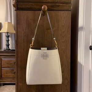 Tory Burch McGraw Small Bucket Bag